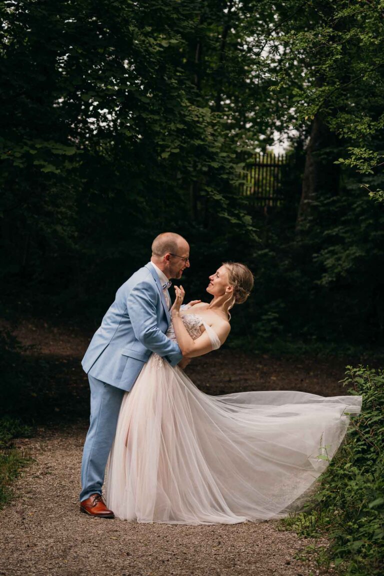 2025-08-16 Hochzeit Clara und Godo ©Miriam Mayer 02084